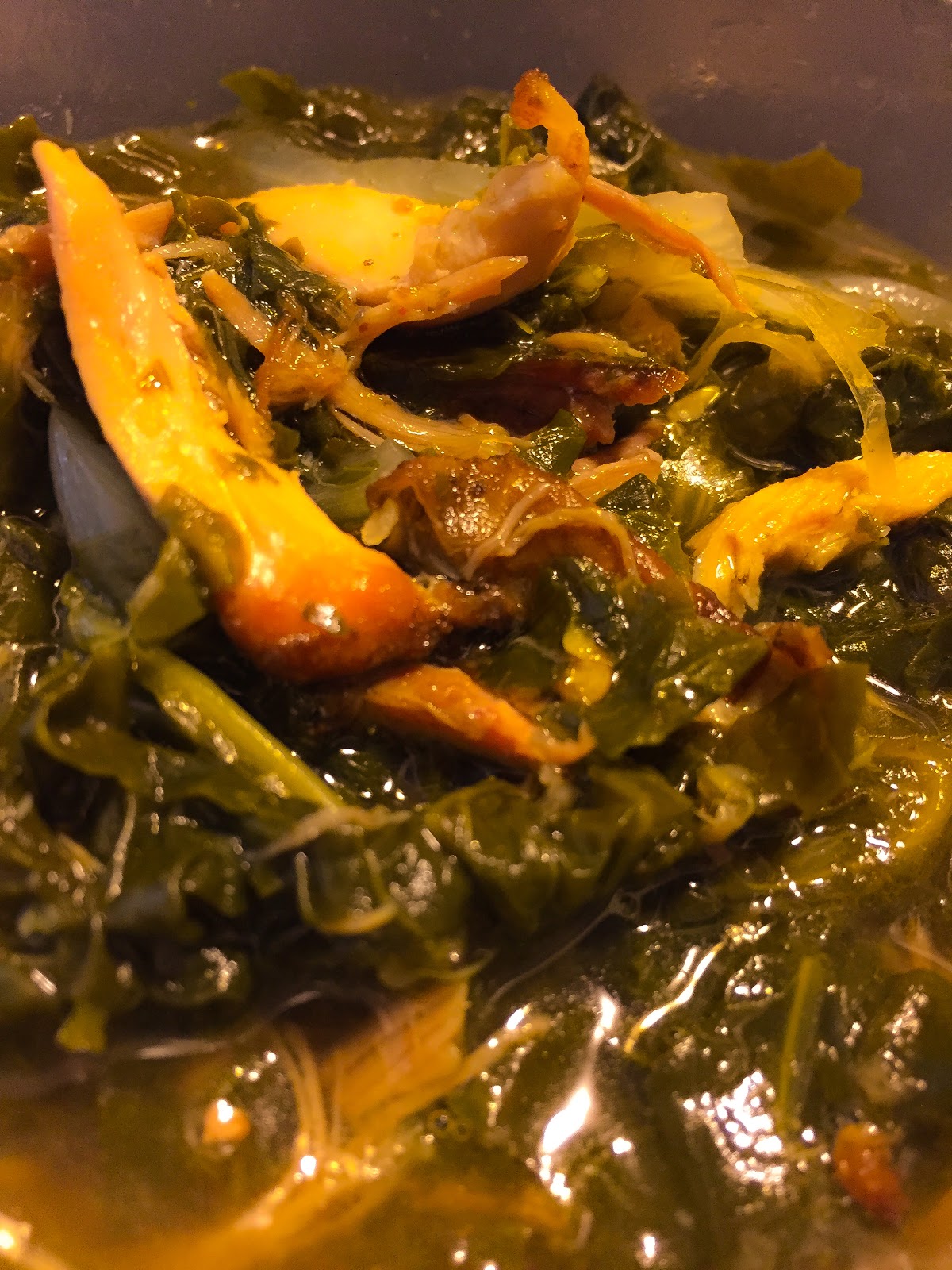 Ain't no cooking like Momma's Saw's Smoked Chicken Wings Mixed Greens