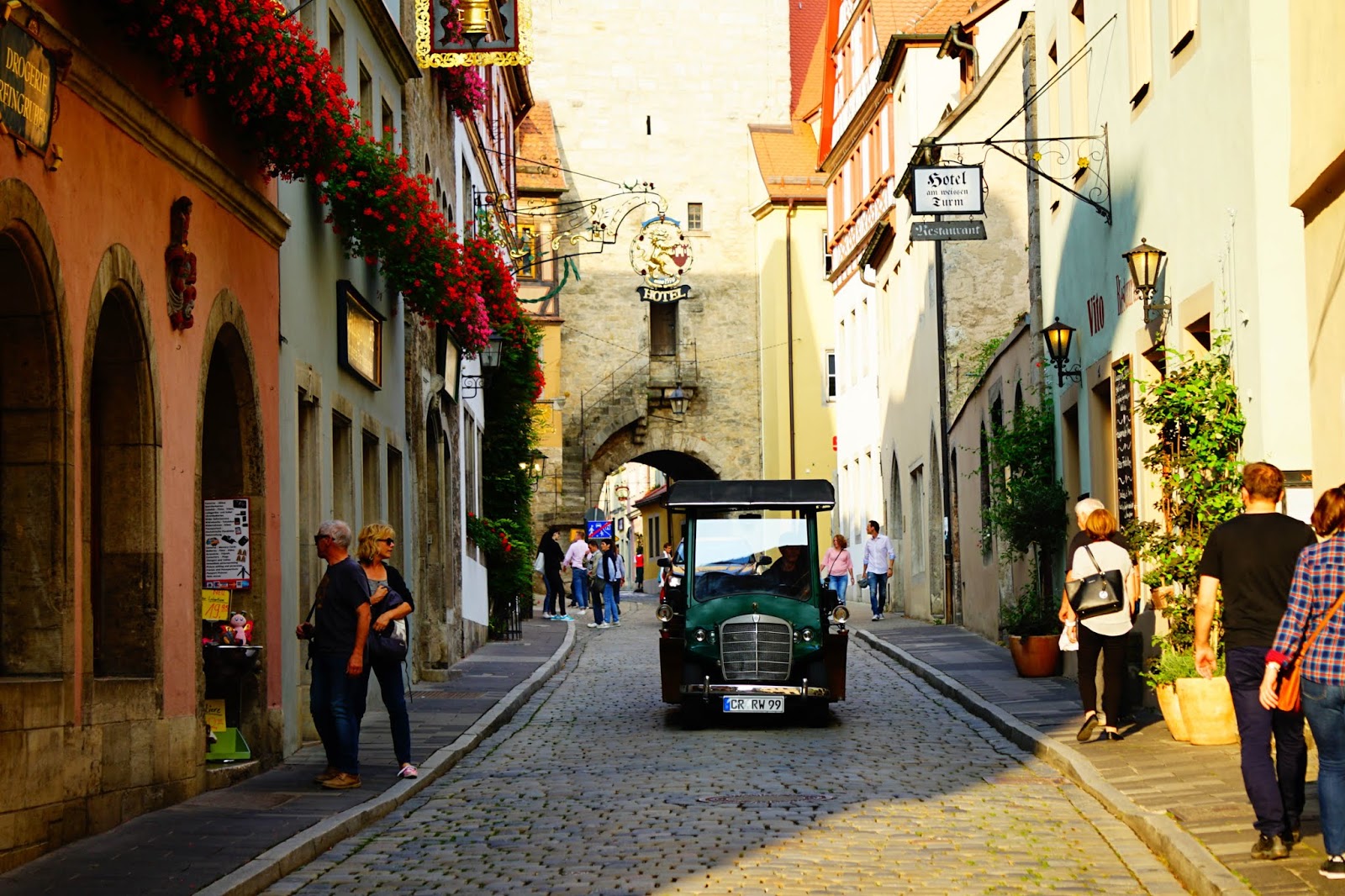 %25E5%25A9%2589%25E7%25BE%258E%25E7%2584%25A6%25E6%2585%25AE-beautyanxiety-Rothenburg%2Bob%2Bder%2BTauber-DSC05433.jpg