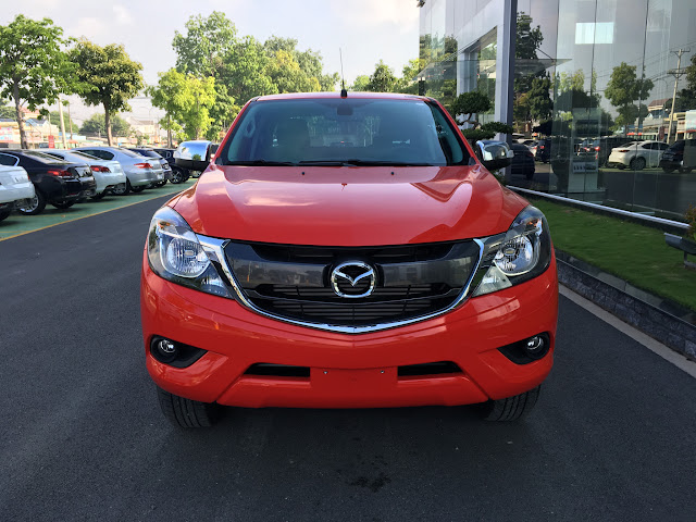 Mazda BT50 Facelift 2017 Mazda BT50 2017 phiên bản mới