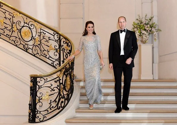 Kate Middleton the Duchess of Cambridge wore an elegant ice blue Jenny Packham gown for Gala Dinner at the British Embassy in Paris