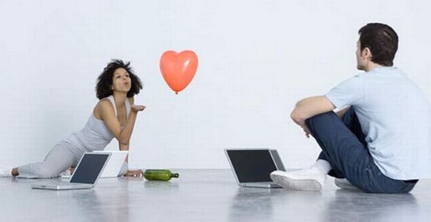 Διαδικτυακούς τόπους γνωριμιών