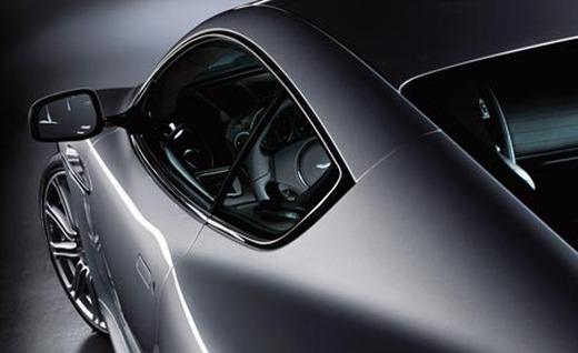 Elegant And Luxury Car Aston Martin Dbs 2008