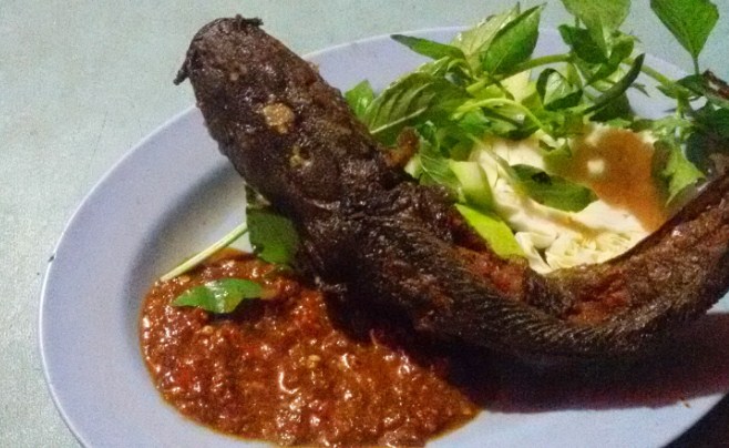 Resep sambal pecel lele pedas Resep sambal pecel lele pedas