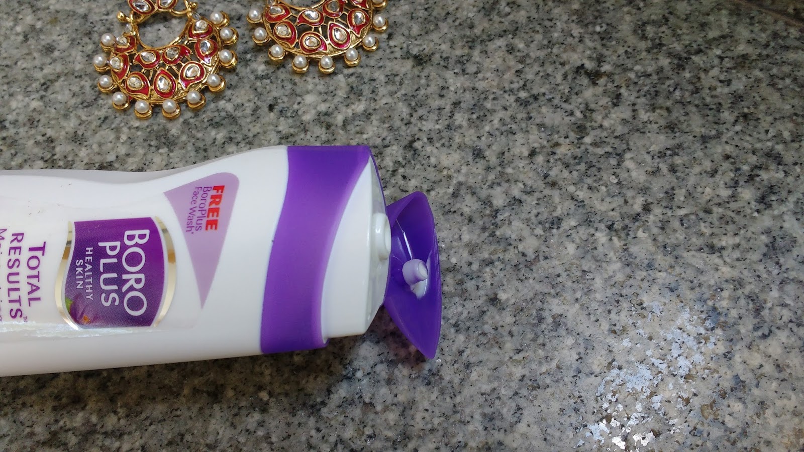 Boroplus Total Results Moisturizing Lotion Review (Badam and Milk Cream