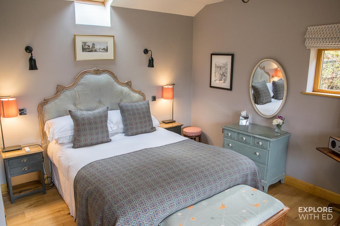 Luxury cottage for two in Llanfoist Wales