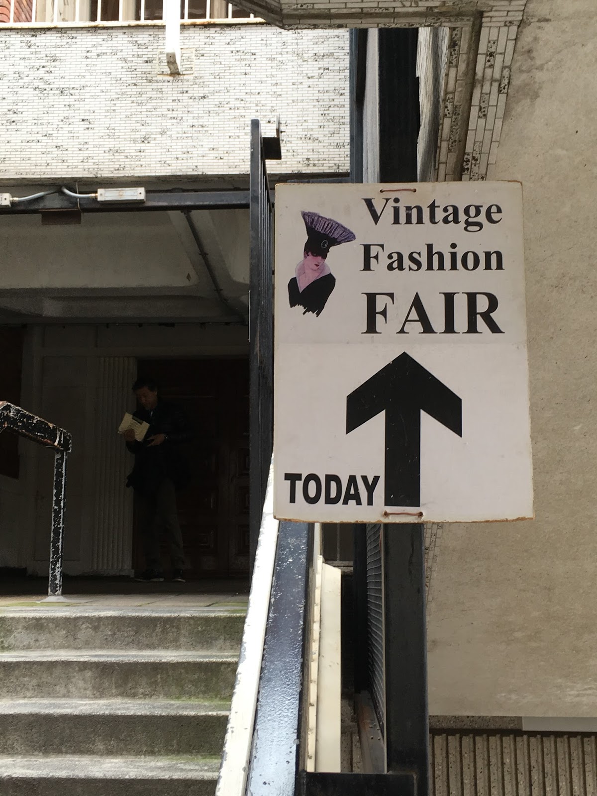 Hammersmithのヴィンテージファッションフェアとおすすめクレープ Sugar U