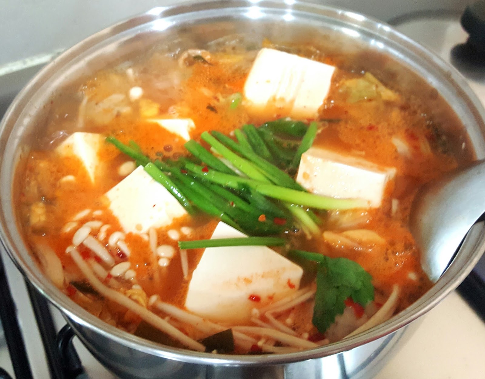 Catherine's Cooking @ cathteops: Kimchi Meat Soup