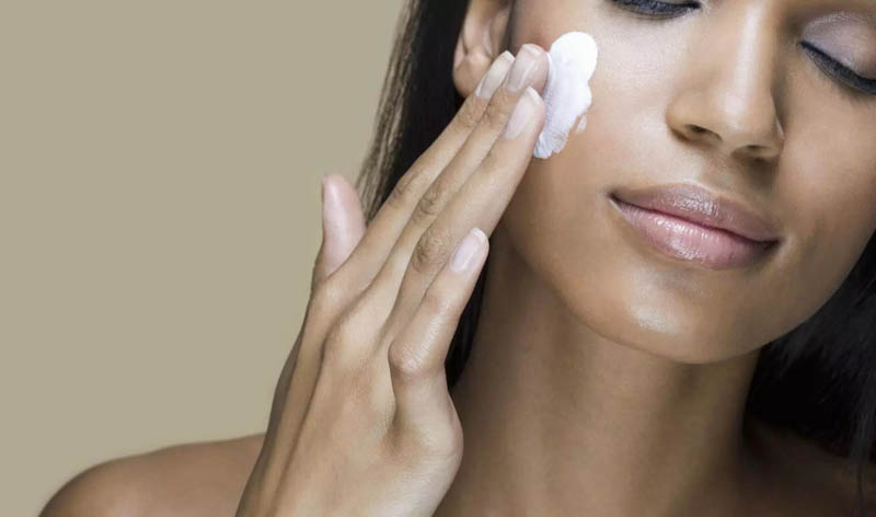 Choosing the wrong anti-aging cream 15 Nighttime Habits That Are Ruining Your Skin