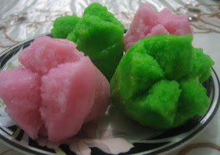 kue tradisional khas dari jawa dan medan kue tradisional khas dari jawa dan medan