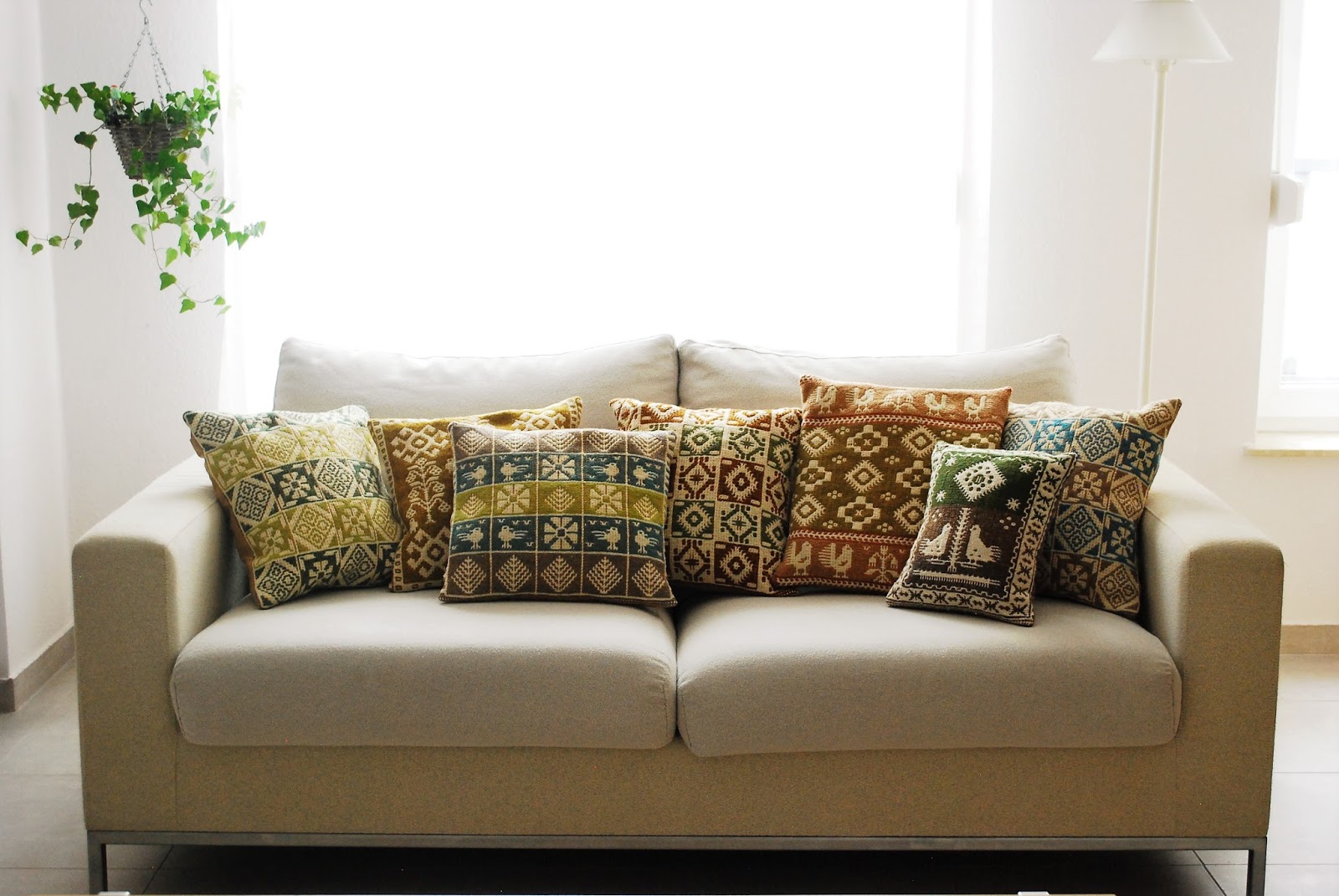 SLOW ART BLOG: 本日 21時からヤノフ村の織物を限定販売します＠rytas