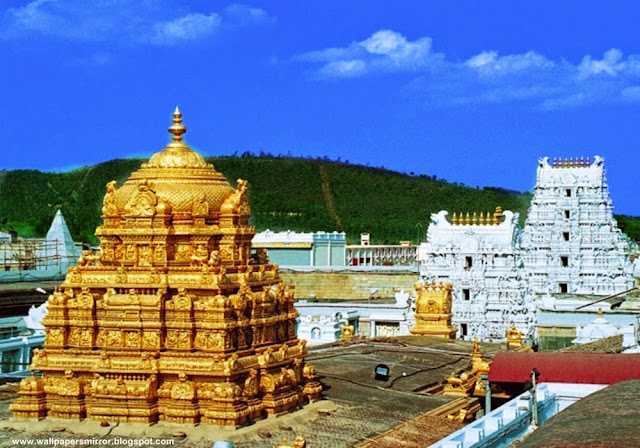 Top 10 famous temples to visit in India