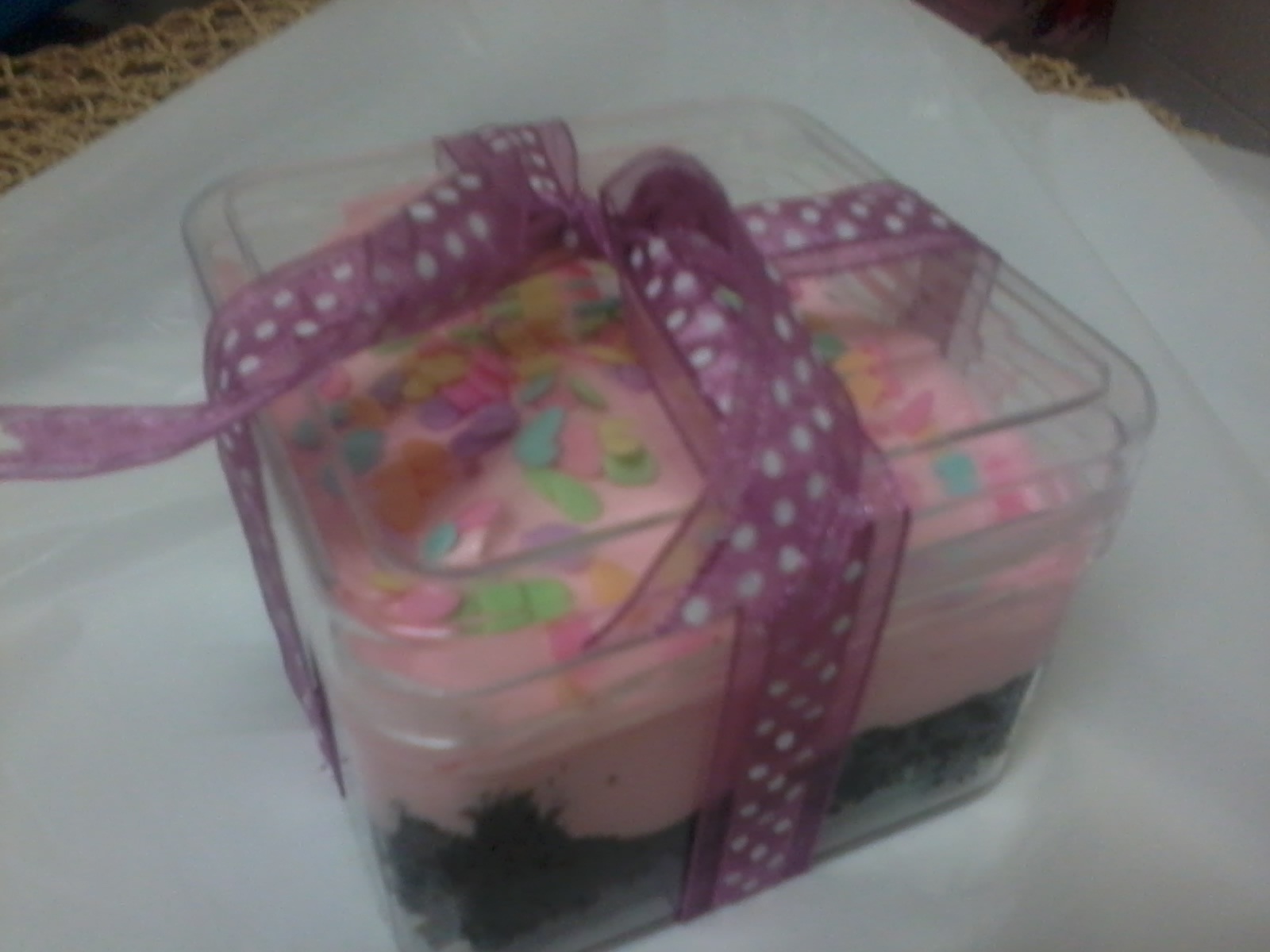 sweet things e.t.c. Door Gift Cake