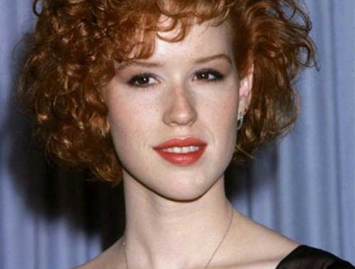 Internex Posed Curly Hairstyles