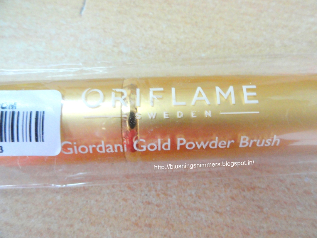 Blushing Shimmers Oriflame Giordani Gold Powder Brush