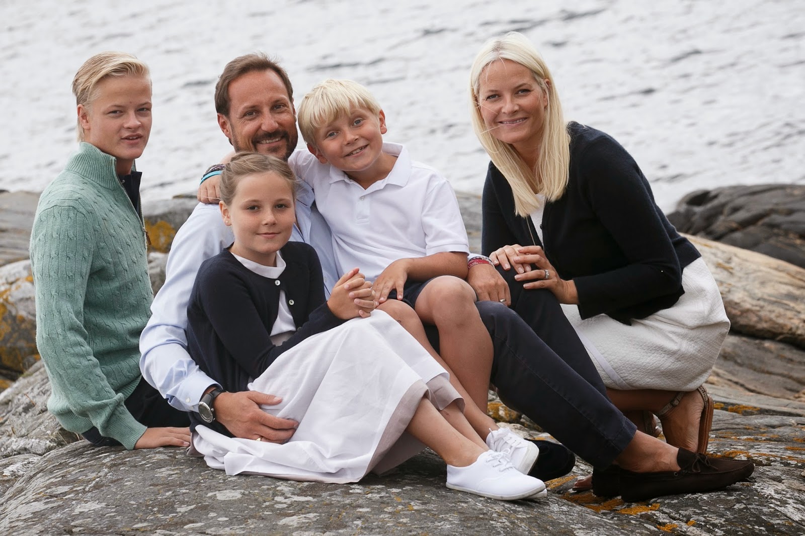 История жизни обычной семьи глава 51. Королевская семья Норвегии Хокон. Метте-Марит. Метте-Марит с детьми. Кронпринц Норвегии Мариус борг Хёйби.