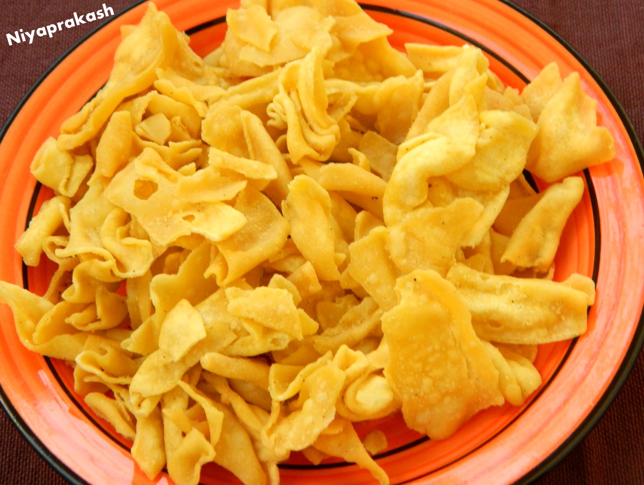 Niya's World Photo of Gathiya from Shantilal S. Mithaiwala, Cochin, Kerala