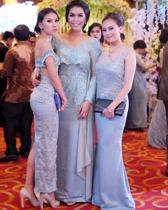 Gambar Model Baju Kebaya Brokat Simpel