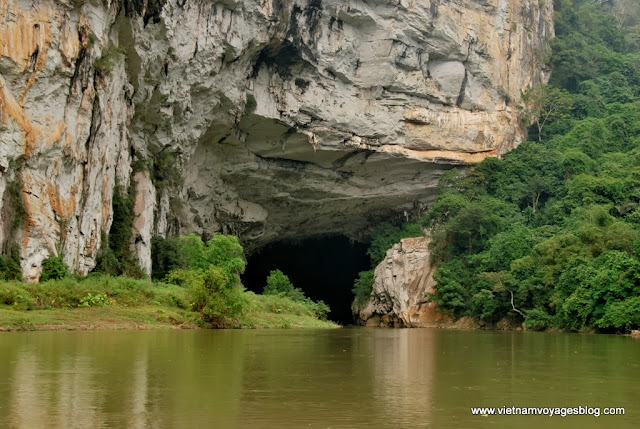 Découvrir les mystérieux de la cave Puong, Lac de Ba Be - Photo An Bui