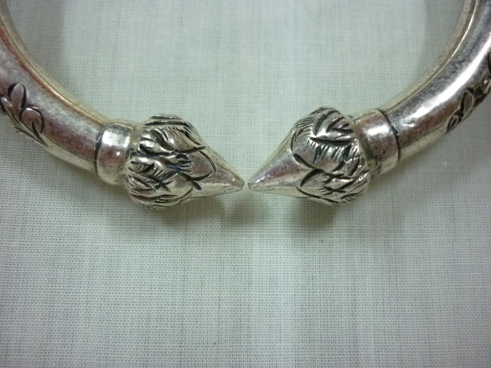 Wicked_Japon MALAYSIAN NATIVE SILVER BANGLE