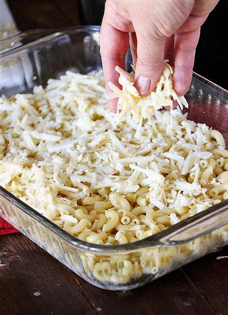 Making Baked Macaroni and Cheese Image
