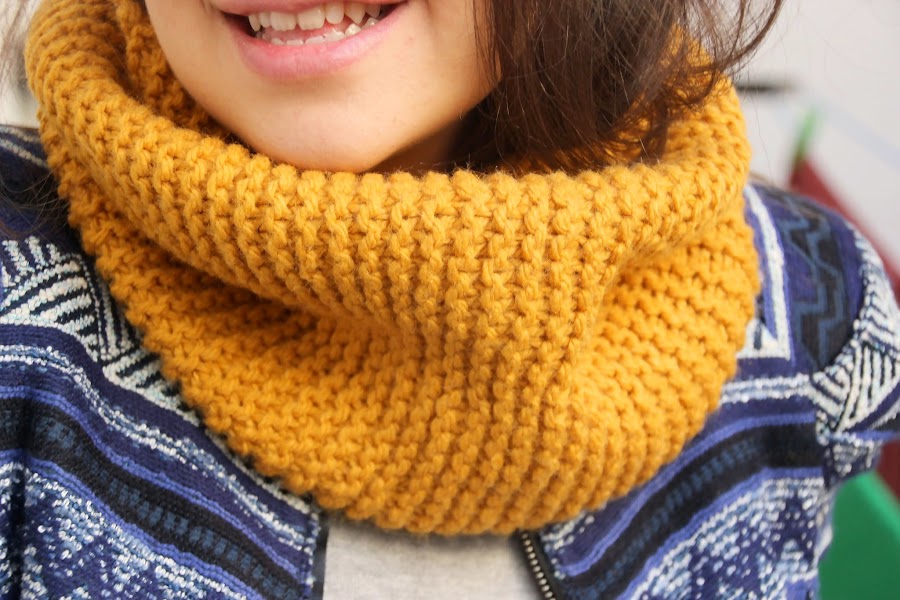 DIY Cómo hacer bufanda cerrada cuello de a punto | Manualidades