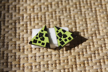 Retro black and green triangles