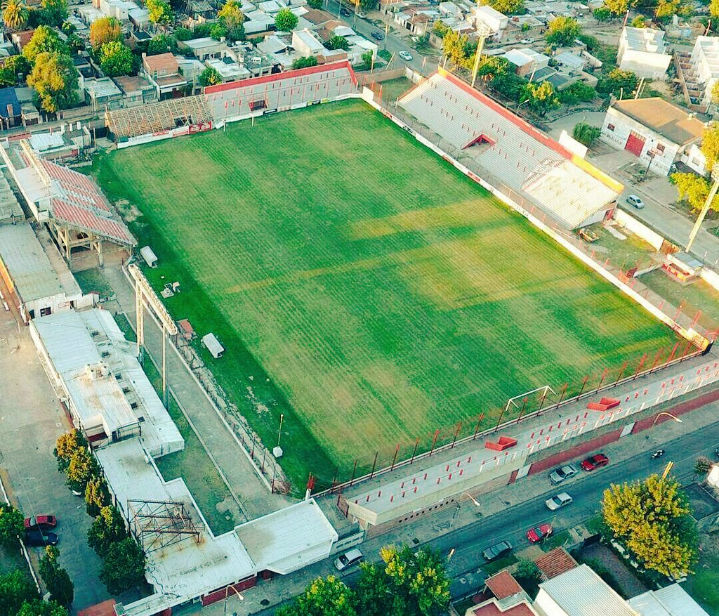 Cómo llegar a Estadio de Talleres de Remedios de Escalada-Club