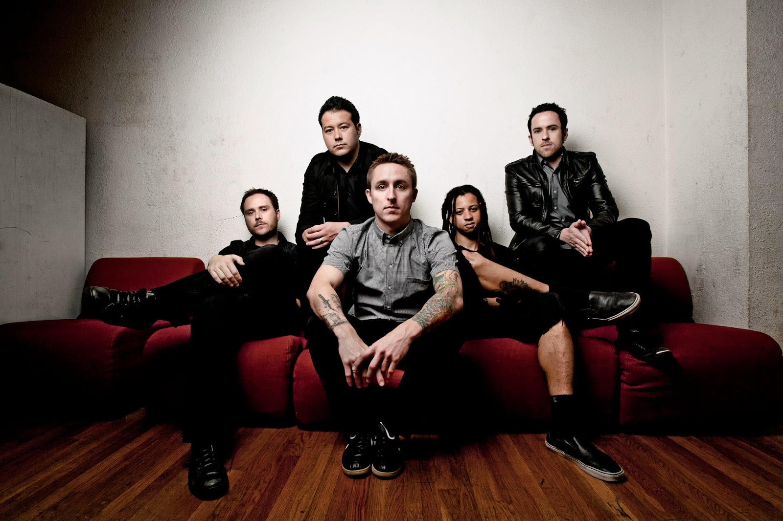 One AM Media Yellowcard Sign to Razor & Tie Records