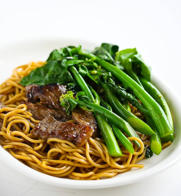 CHINESE BROCCOLI BEEF NOODLE STIR FRY Sweetfoodiest