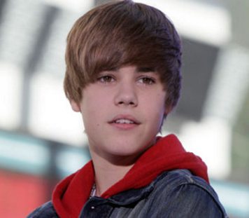 Justin-Bieber-medium-length-hair.jpg