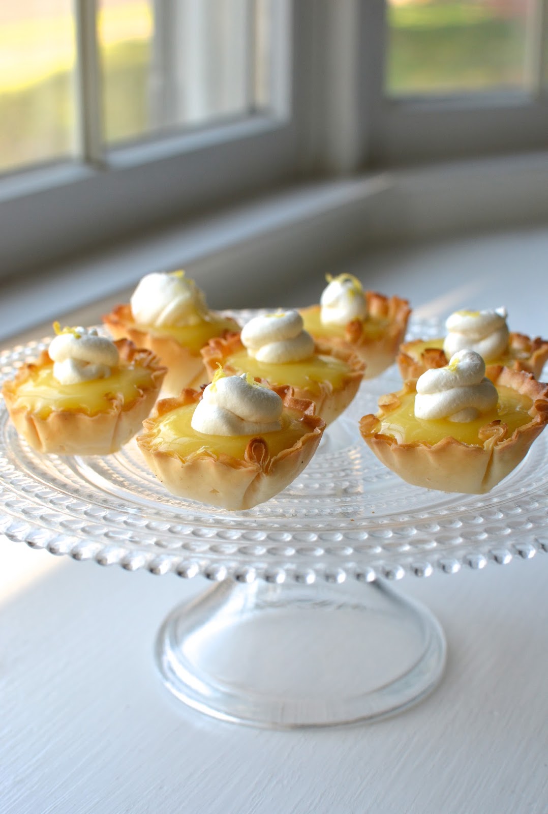 Playing with Flour: Mini lemon phyllo tarts