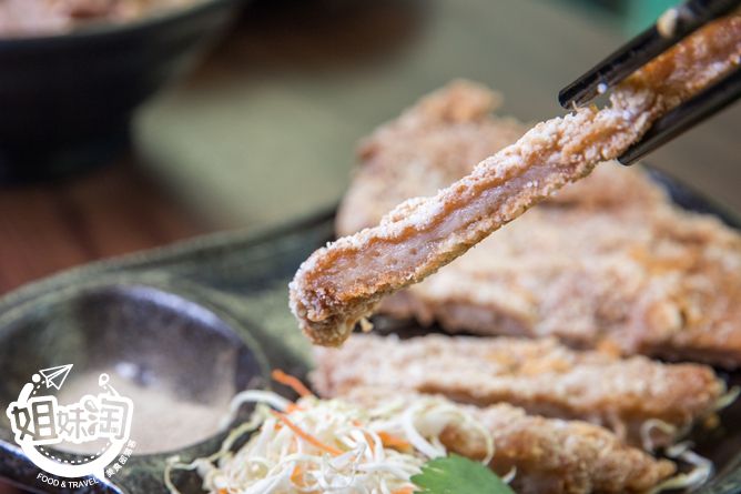 泰炒捌食-前金區泰式料理推薦