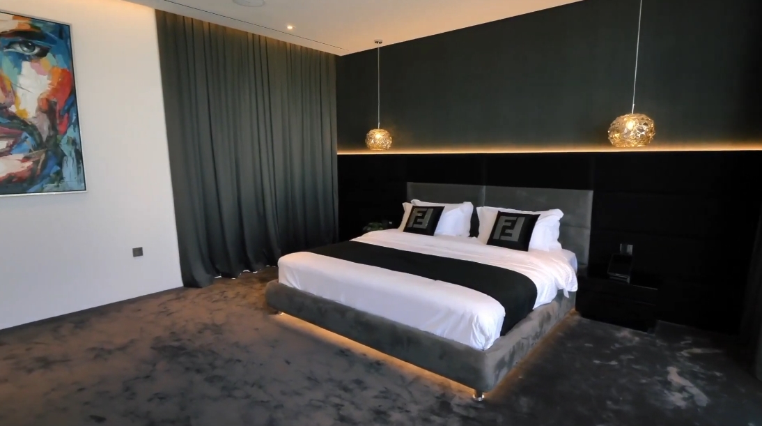 92 Interior Design Photos vs. ONE100, Palm Jumeirah Dubai Luxury Beach Mansion Tour