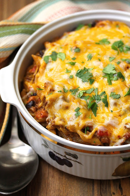 Chili Macaroni and Cheese - Cheesy Chili Mac