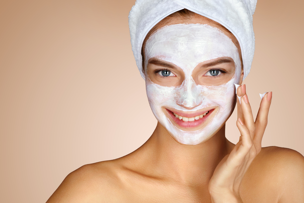 Face Mask For Glowing And Spotless Skin, Home Remedy Makeup Vine