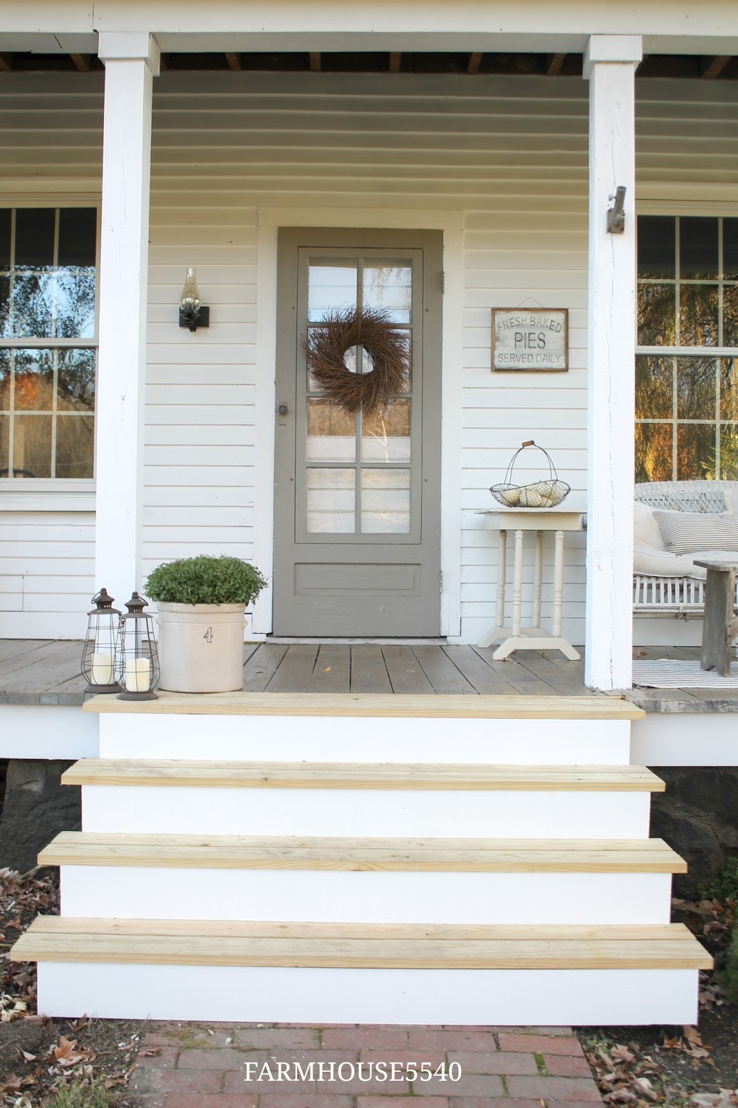 farmhouse 5540 our farmhouse front porch decorated porches for christmas