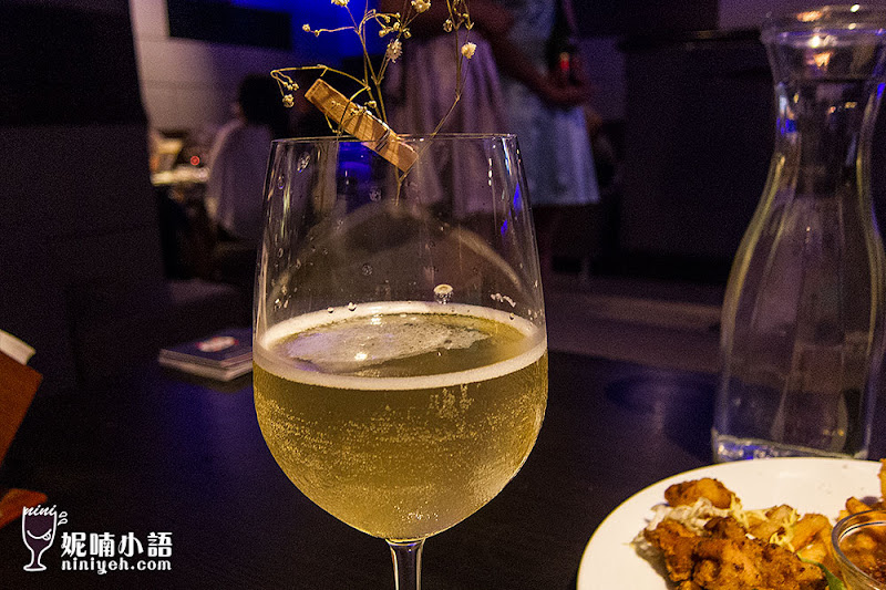 【東區美食】Elfin Restaurant & Lounge 精靈餐酒館 。超迷人花式調酒 【東區美食】Elfin Restaurant & Lounge 精靈餐酒館 。超迷人花式調酒