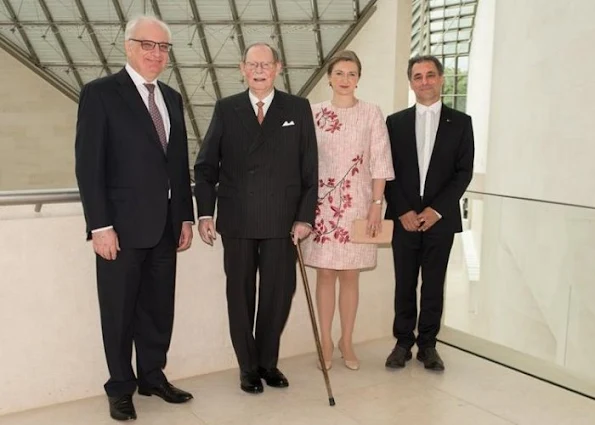Hereditary Grand Duchess Stéphanie of Luxembourg, Grand Duke Jean of Luxembourg. MUDAM president. Princess Stéphanie wore floral print dress, Prince Guillaume