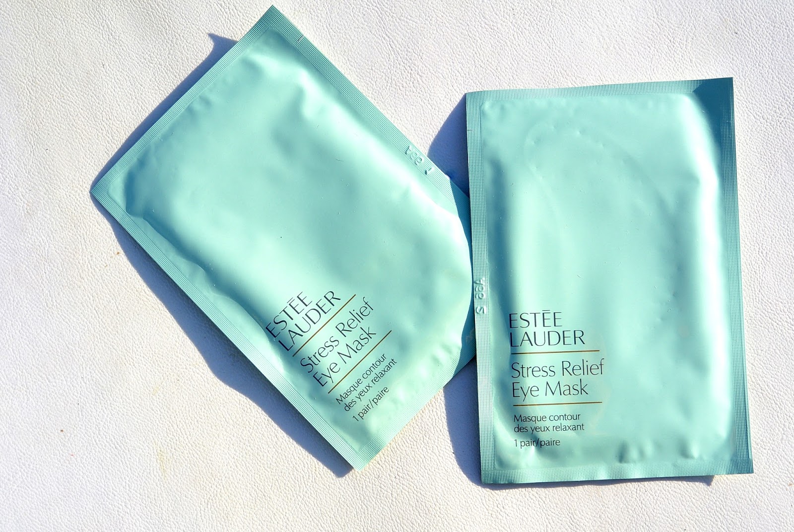 Download Estee Lauder Stress Relief Eye Mask Review PSD Mockup Templates