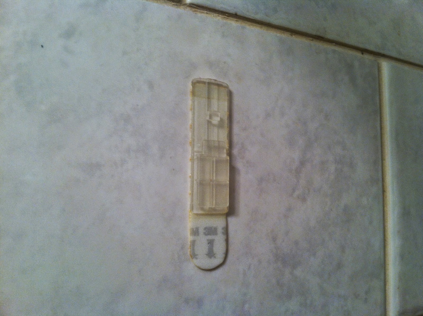 HOME FOOD GARDEN Command Hooks in the Shower