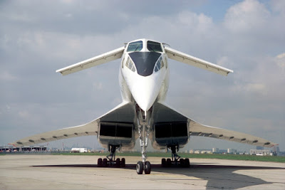 La increïble història del Concorde rus, un avió tan sorollós que els passatgers es comunicaven amb notes