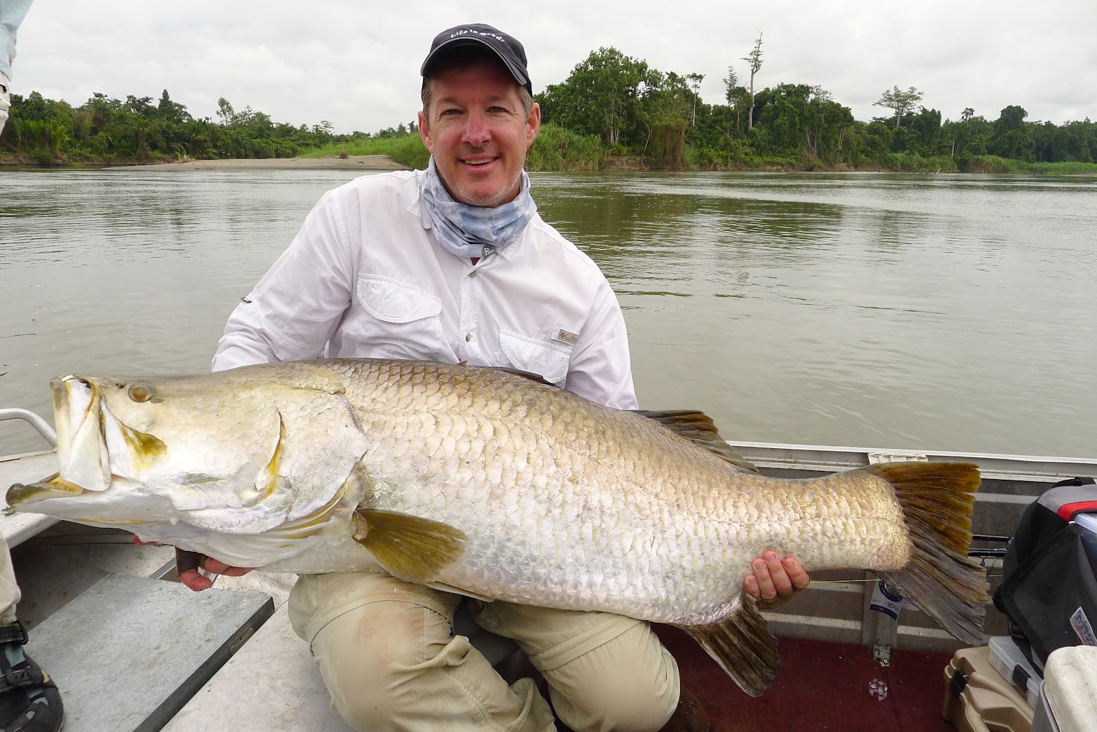 THE FISHING NEWS BARRAMUNDI OF PAPUA NEW GUINEA