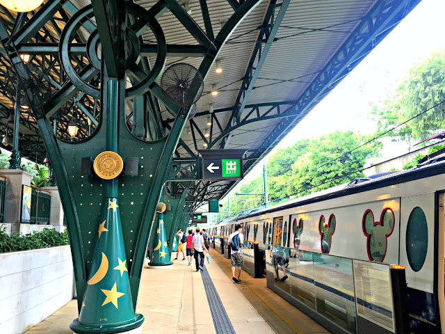 Hong Kong Disneyland