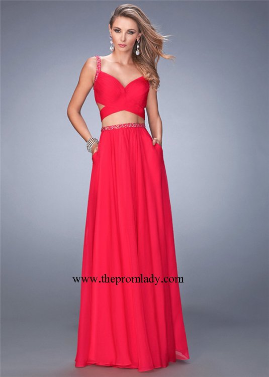 What a Beautiful Prom Dress Look with Two Straps What a Beautiful Prom