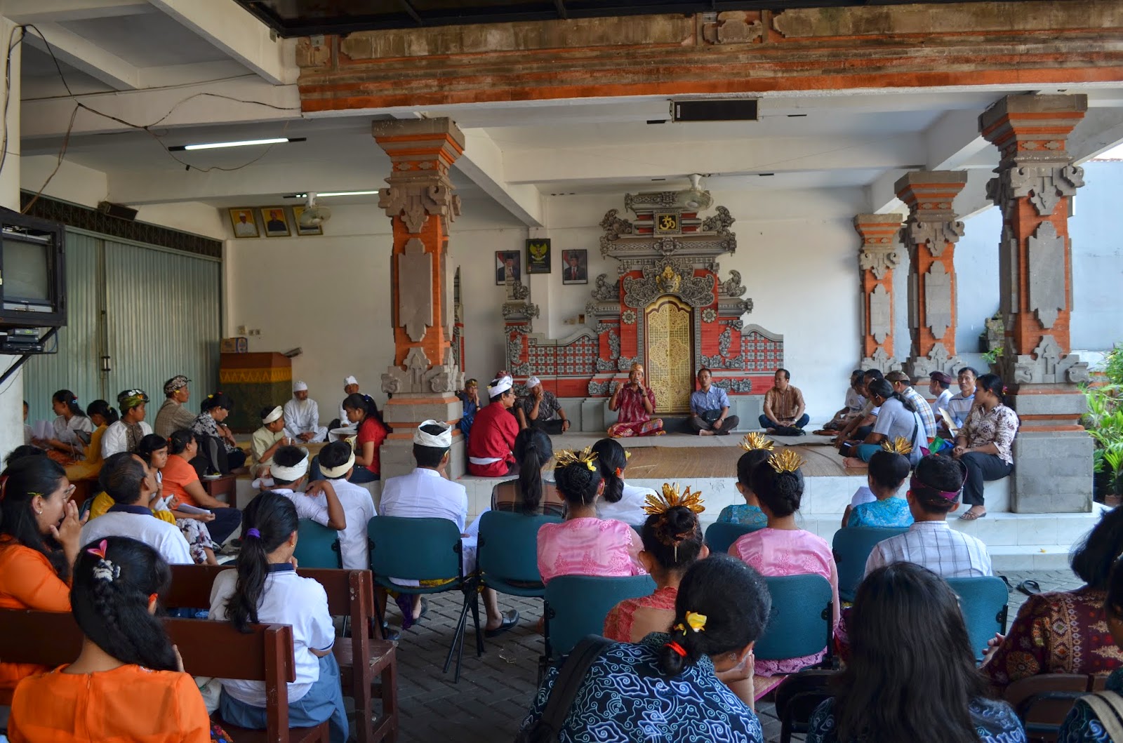 Utsawa Dharma Gita Ciledug Hindu