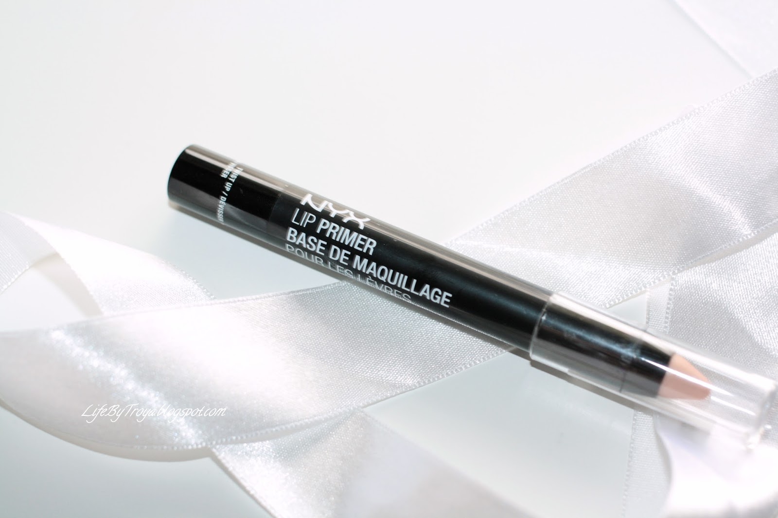 Review NYX Soft Matte Lip Cream SMLC12 Buenos Aires & NYX Lip Primer