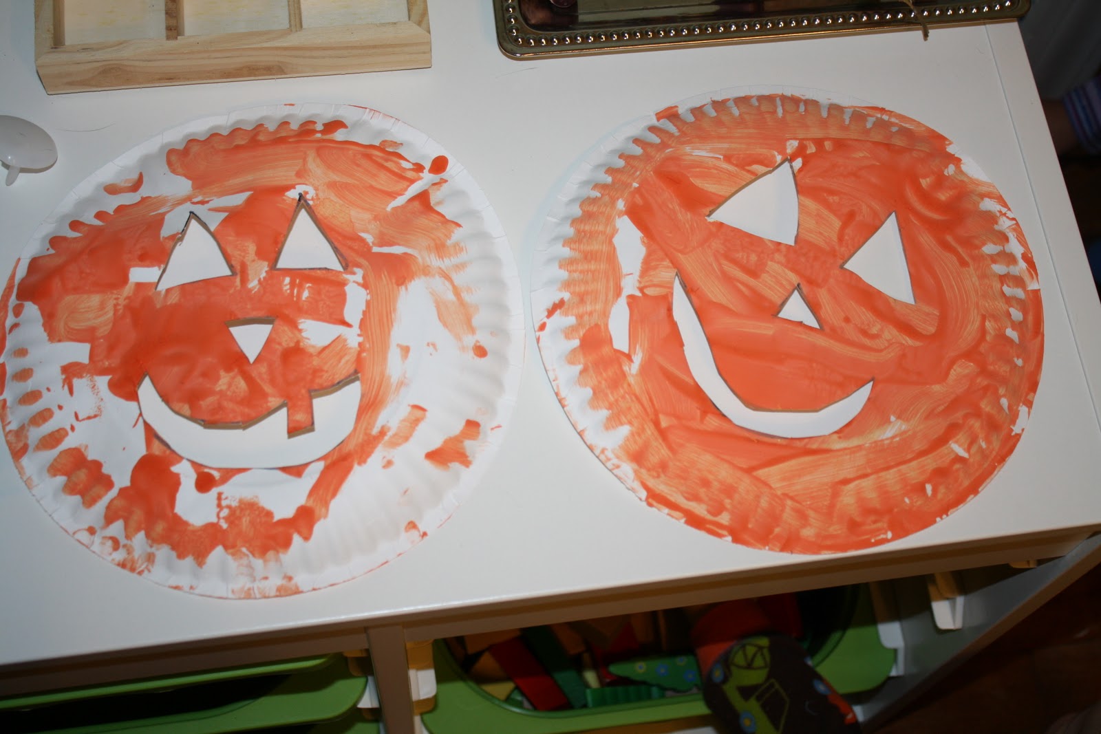 Once the paint was dry, I cut out the facial features.