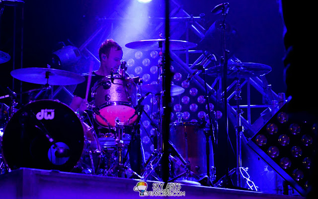 Eddie Fisher - OneRepublic Native Live in Malaysia 2013 @ Sunway Lagoon 
