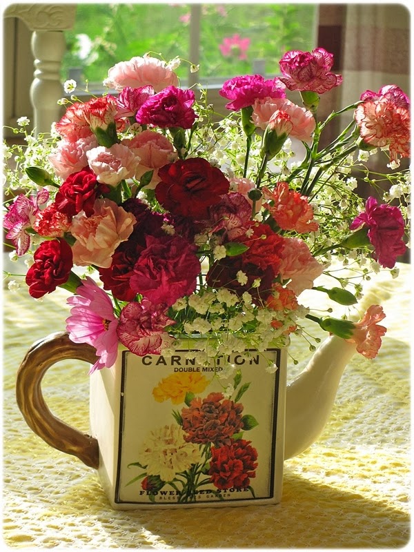 Applestone Cottage Flower arranging..beginner