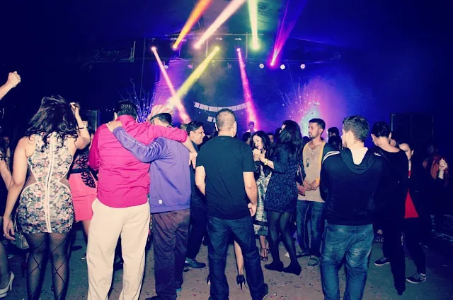 Dhaka Nightlife Bangladesh Best Bars And Clubs Jakarta100bars Dhaka Nightlife Bangladesh Best Bars And Clubs Jakarta100bars